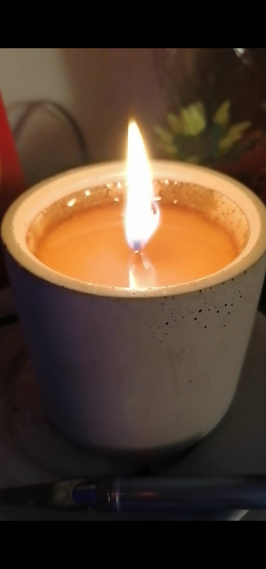 Combien de temps doit brûler une bougie ? Durée idéale et conseils de combustion