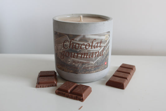Bougie parfumée béton Chocolat gourmand